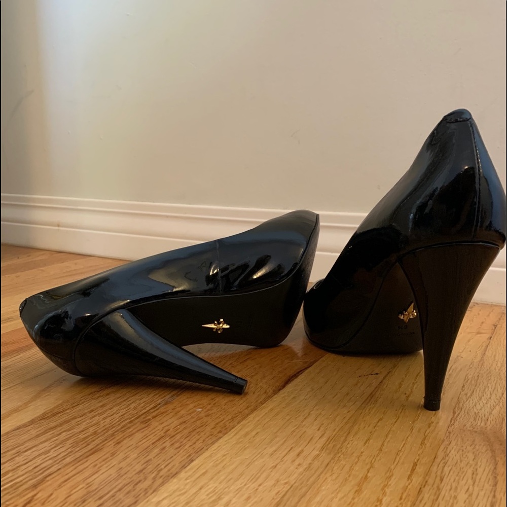Black Patent Leather Classy Heels